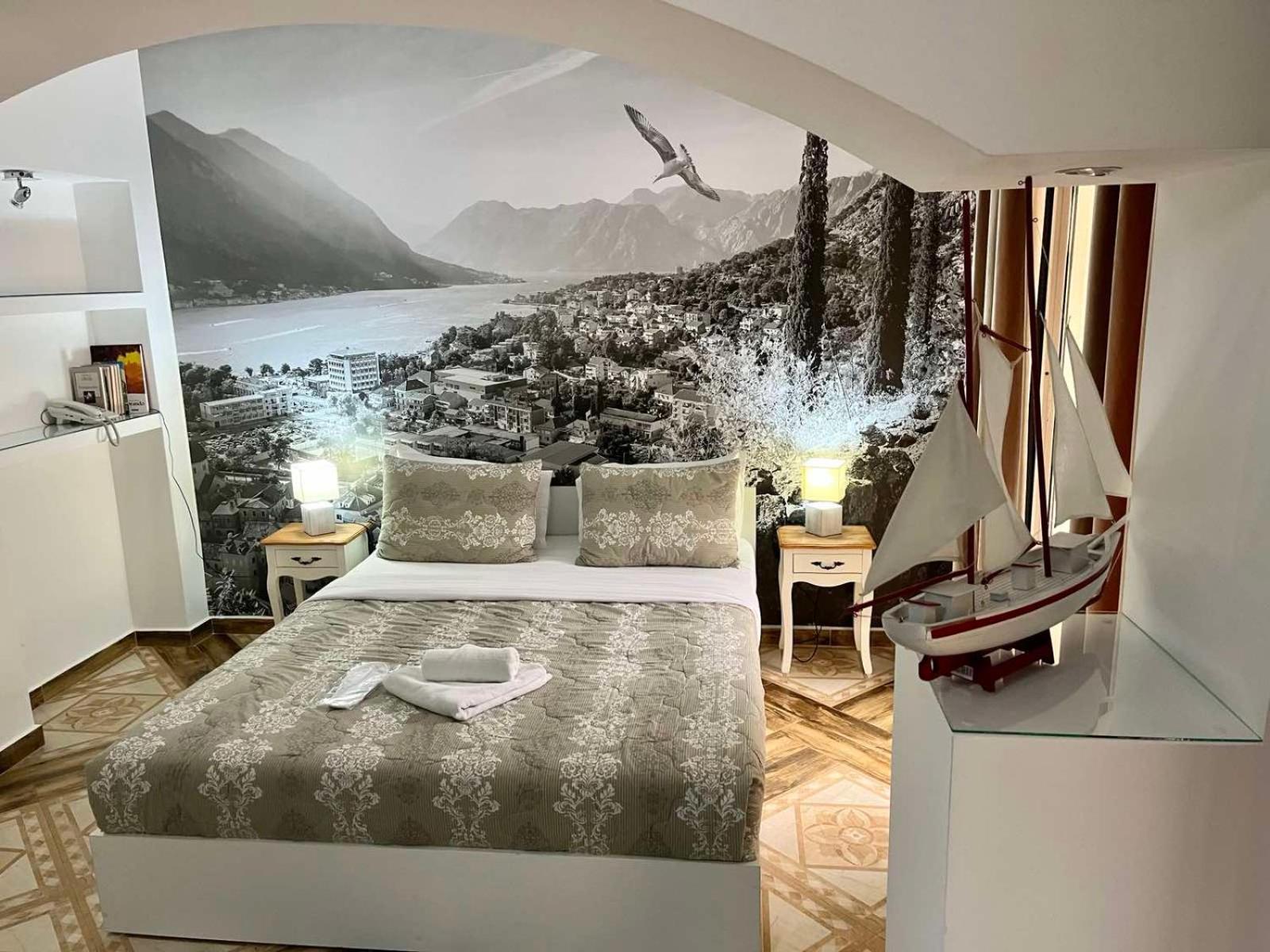 Garni Hotel Tianis Kotor Eksteriør bilde