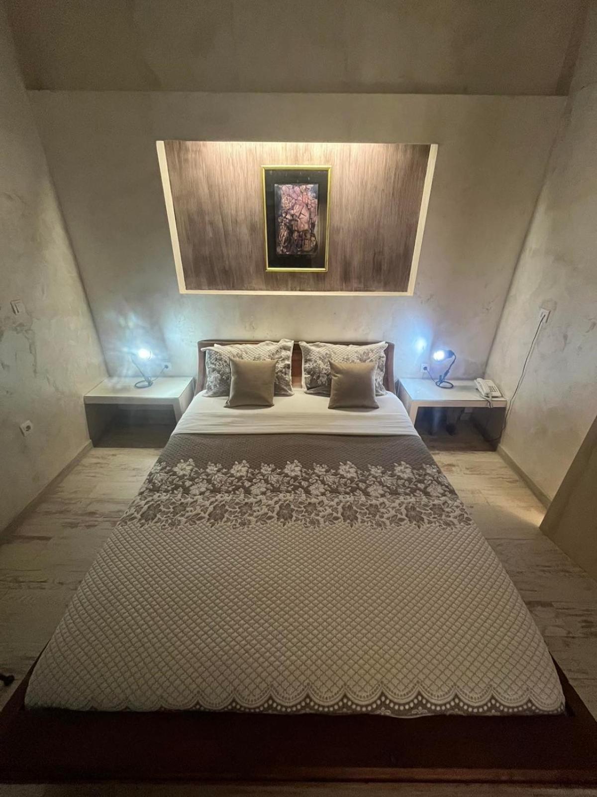 Garni Hotel Tianis Kotor Eksteriør bilde