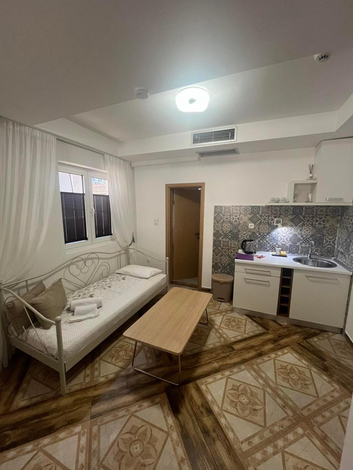 Garni Hotel Tianis Kotor Eksteriør bilde